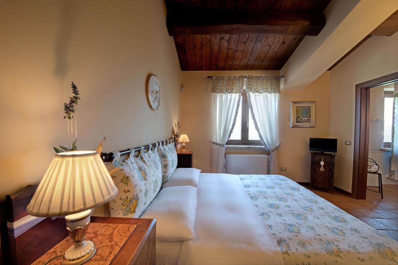 Agriturismo Le Castella Bed & Breakfast Potenza Picena Exterior photo
